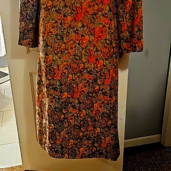 Designer Long Coat w/Matching Skirt by K.B., Sz 10, Sparkly Rose/Brown Floral - Picture 7 of 13